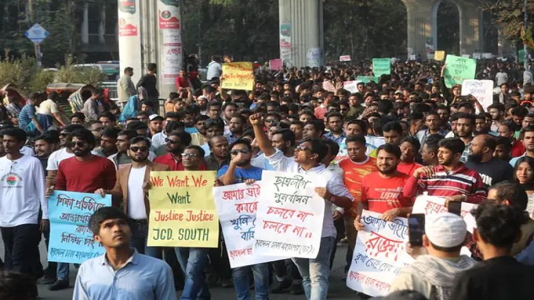 শিক্ষাপ্রতিষ্ঠানে ‘গোপন রাজনীতি’ নিষিদ্ধের দাবি জানাল ছাত্রদল