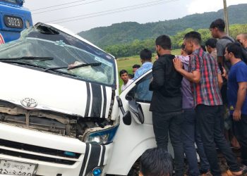 খৈয়াছড়া ঝর্ণা এলাকায় মাইক্রোকে ট্রেনের ধাক্কা, কমপক্ষে ১১ জনের মৃত্যু