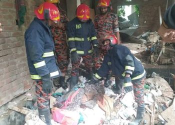 সেপটিক ট্যাংক বিস্ফোরণ: একসাথে মৃত্যু আপন ৩ ভাইয়ের