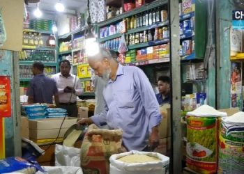 বাজার লাগামহীন, নিম্নবিত্ত-মধ্যবিত্ত মানুষের নাভিশ্বাস