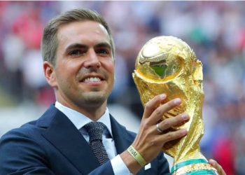 কাতার যাবেন না ফিলিপ লাম