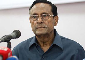 সরকার ভিক্ষার ঝুলি নিয়ে দ্বারে দ্বারে ভিক্ষা করে ঘুরছে: কর্নেল অলি