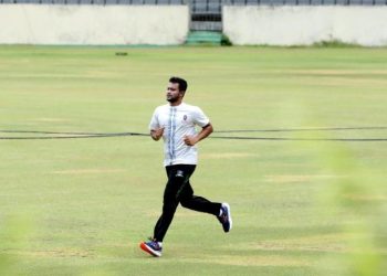 মাঠে অনুশীলনে সাকিব