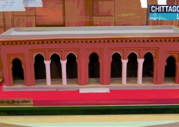 রেলের ভ্রাম্যমাণ জাদুঘরে উজ্জ্বল বঙ্গবন্ধুর স্বর্ণালী স্মৃতি