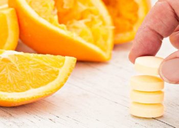 জ্বর হলে কি ভিটামিন সি-এর ওষুধ খাওয়া উচিত