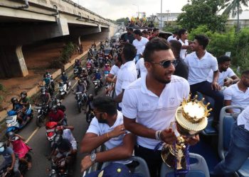 এশিয়া কাপ জয়ী ক্রিকেটারদের বীরোচিত সংবর্ধনা