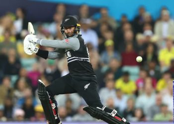 প্রথম ম্যাচেই হারের স্বাদ পেলো বিশ্ব চ্যাম্পিয়নরা