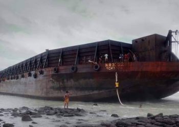 সেন্ট মার্টিনের সেই ‘ভূতুড়ে জাহাজ’ এসেছিল কুতুবদিয়ায়