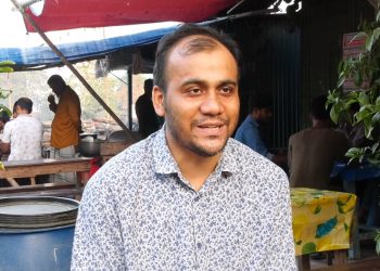 ৮০ হাজার টাকা বেতনের চাকরিতে যোগ দিচ্ছেন দুদকের শরীফ