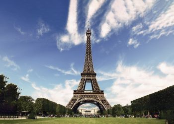 প্যারিসের নিচে লুকিয়ে আছে যে ভয়ংকর রহস্য