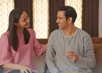 স্ত্রীর কথা শুনে চলা পুরুষদের রোগের ঝুঁকি কম থাকে: গবেষণা