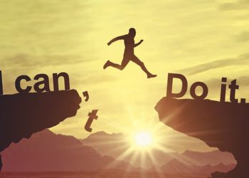 যেকোনো পরিস্থিতিতে আত্মবিশ্বাসী থাকবেন যেভাবে