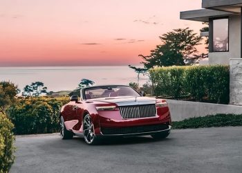 বিশ্বের সবচেয়ে মূল্যবান গাড়ি কোনটি, মালিক কে?