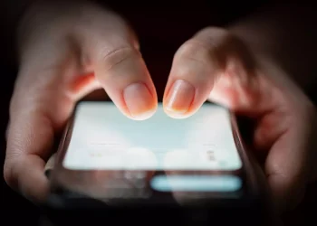 সেটিংস বদলেই পুরোনো ফোনের গতি পাবেন নতুনের মতো