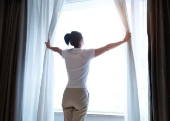 ফিট থাকতে ঘুম থেকে ওঠার পর যেসব কাজ জরুরি