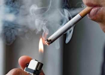 প্রতিটি সিগারেট কেড়ে নিচ্ছে জীবনের ২০ মিনিট, ধূমপান ছাড়লেই ফেরত মিলবে সময়