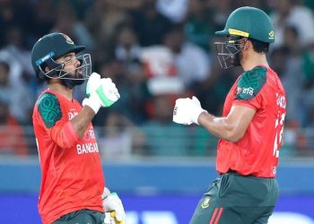 রুদ্ধশ্বাস লড়াইয়ে শ্রীলঙ্কাকে হারিয়ে শুভসূচনা বাংলাদেশের