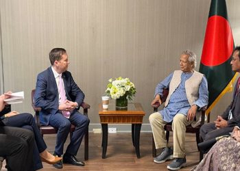 মার্কিন বিশেষ দূতের সঙ্গে প্রধান উপদেষ্টার বৈঠক