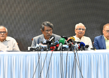 জাতীয় নির্বাচনের আগেই গণভোটের সুপারিশ ঐকমত্য কমিশনের