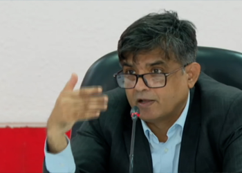 যেসব সাংবাদিক মবের ভয়ে আছেন, তারা ফ্যাসিবাদের দোসর: প্রেস সচিব