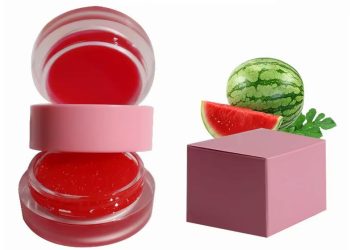 ঠোঁটে লিপজেল দিলে অজু হবে কি?