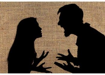 ‘জেনারেশন গ্যাপ’—সম্পর্কের বোঝাপড়ায় চ্যালেঞ্জিং কেন?