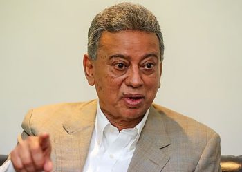 আসন্ন নির্বাচনে বিএনপির প্রতিপক্ষরা অতীতে আপস করেছে: আমির খসরু