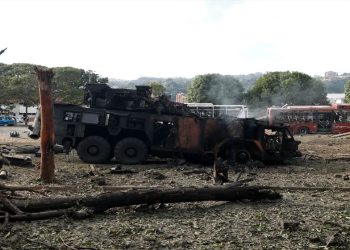 ভেনেজুয়েলায় মার্কিন হামলায় নিহত ৪০