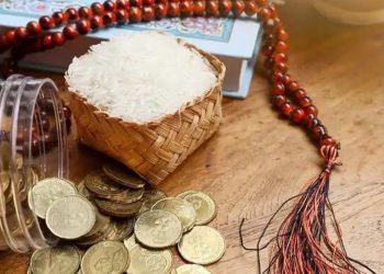 যাদের পক্ষ থেকে ফিতরা দেওয়া ওয়াজিব