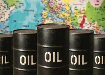 ইরান যুদ্ধের কারণে ২০০ ডলার ছুঁতে পারে তেলের দাম