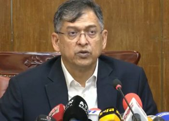 পর্যায়ক্রমে মাঠ থেকে সশস্ত্র বাহিনী প্রত্যাহার করা হচ্ছে: স্বরাষ্ট্রমন্ত্রী